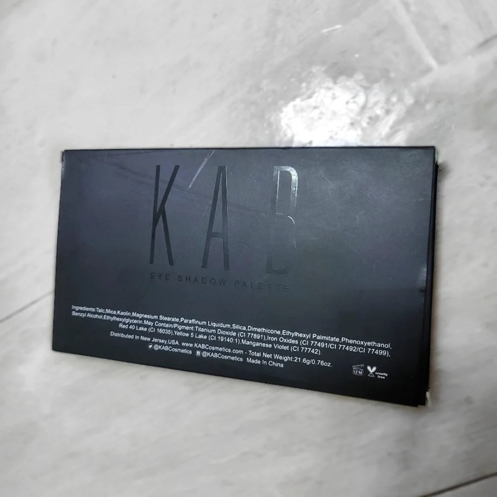 KAB Cosmetics Day to Night eyeshadow palette